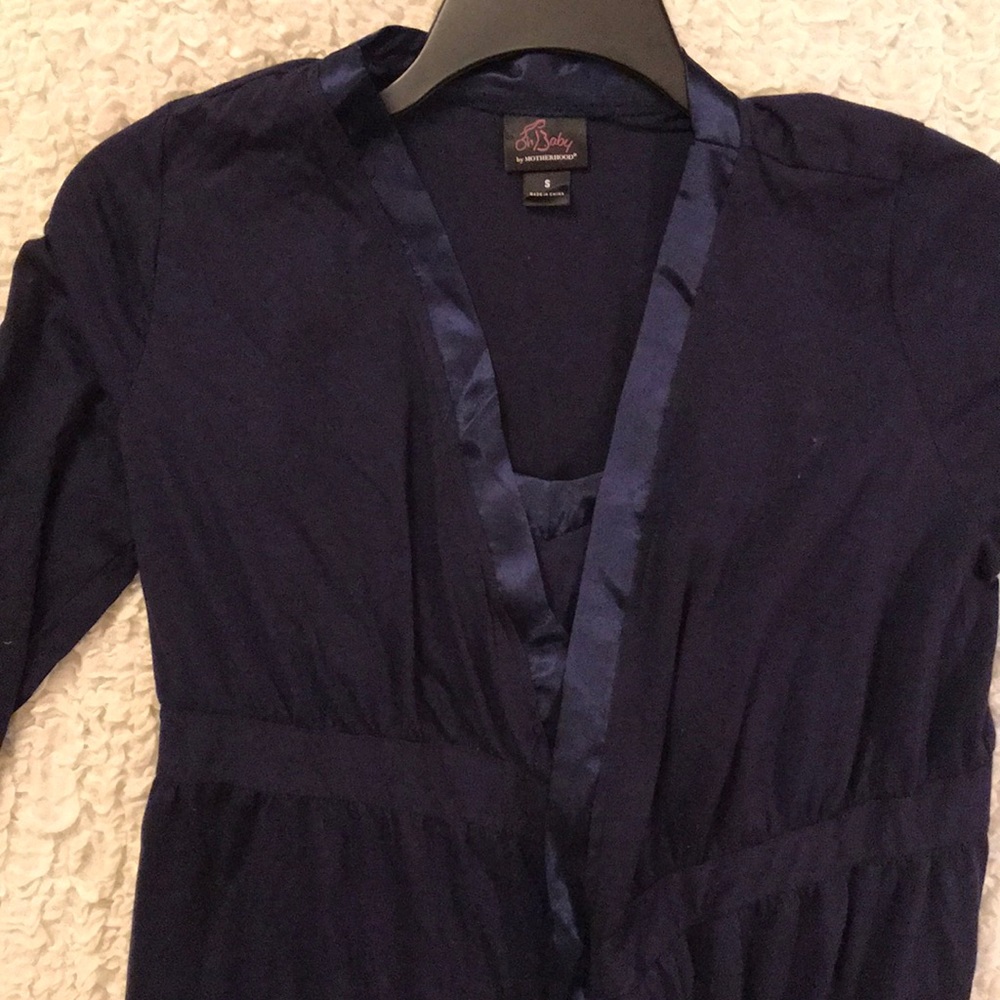 Motherhood Robe NWT